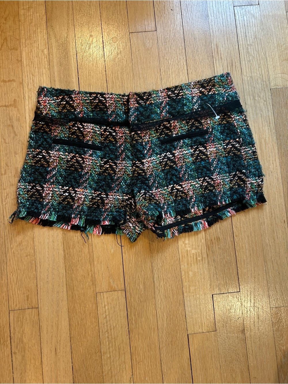 Textured Multicolor Tweed Women’s Shorts - Green Accent
